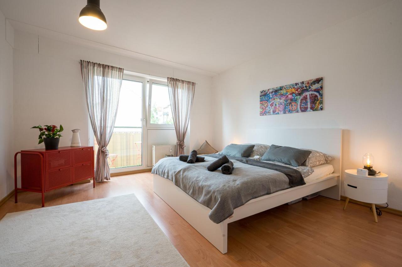 Grosse Louise In Der Neustadt Fuer Familien & Kinder 德累斯顿 外观 照片